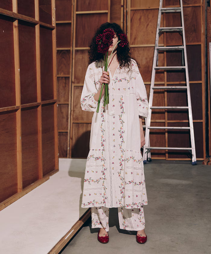 Dobby Floral Embroidery x Lace Dress