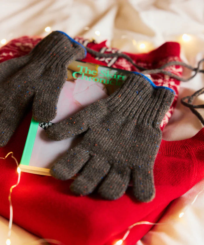 WOOL EASY SLIT GLOVE Wool Easy Glove with Smartphone-Compatible Slit