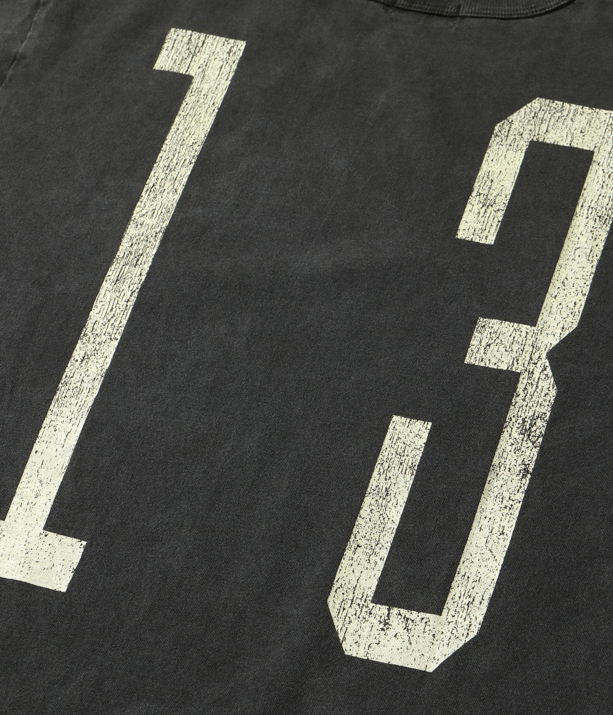 MODUCT PIGMENT DYED “UNLUCKY NUMBER” T-SHIRT (SHORT SLEEVE)