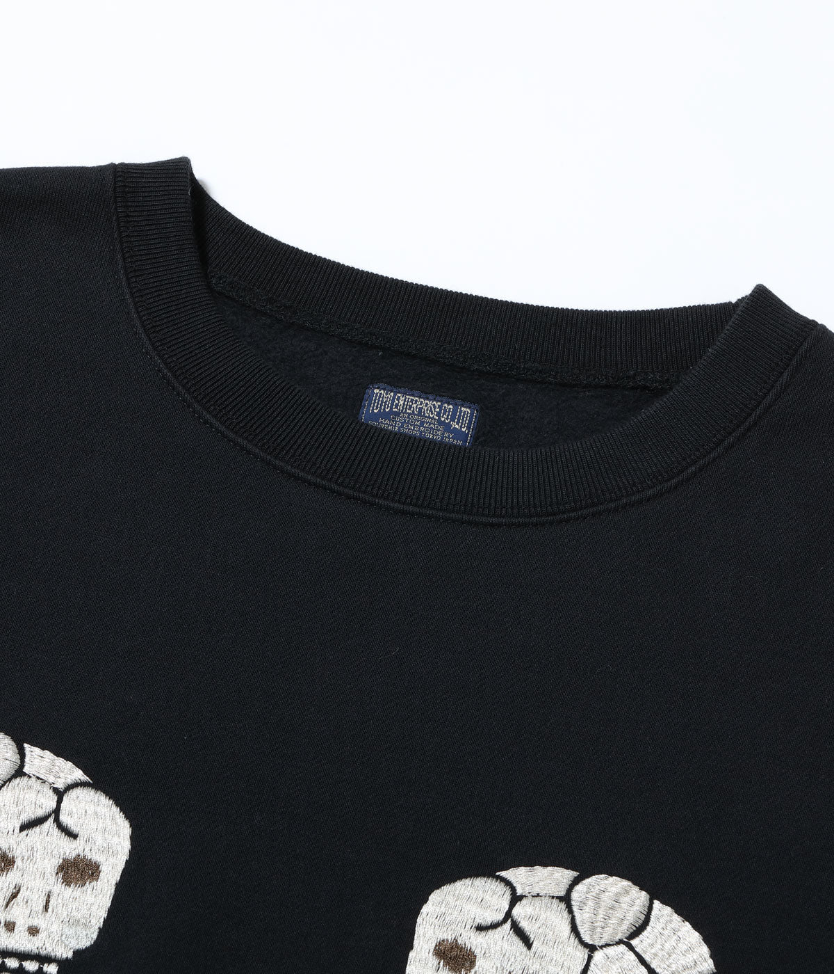 SUKA CREW SWEAT EMBROIDERED “SKULL & SNAKE”