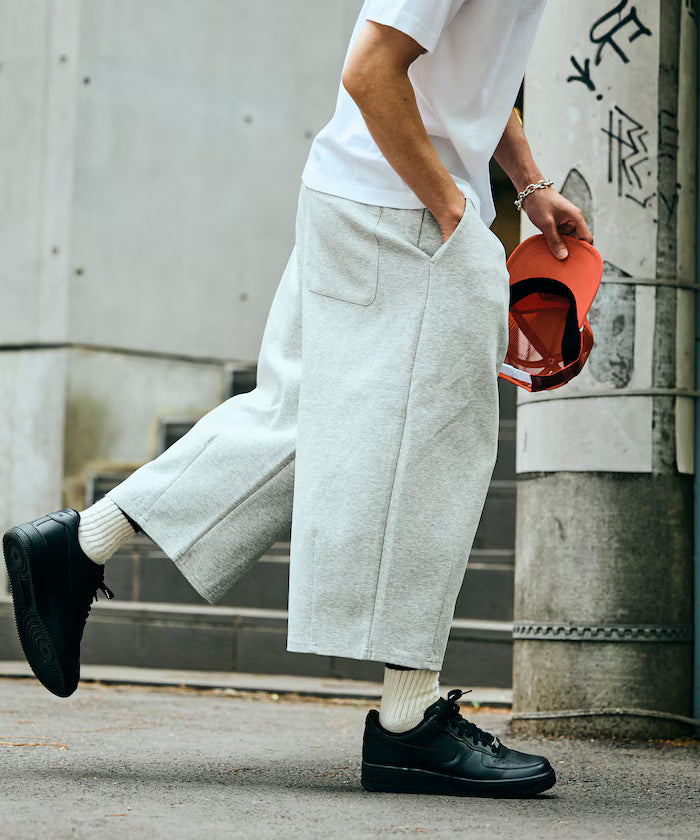 Limited Release Wide Silhouette Cool Touch Quarter-Length Sweatpants Contact Cooling