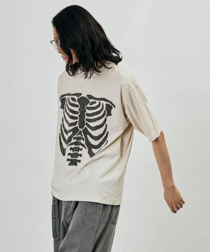 Bone Print Powder Bleach Crew Neck T-Shirt