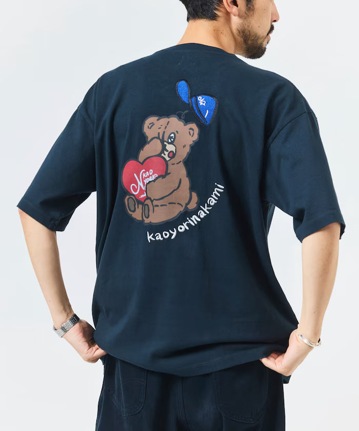 [Sales start on May 22, 12:00] kaoyorinakami × FREAK'S STORE/ Kaoyorinakami exclusive Swary Punch Bear Tee