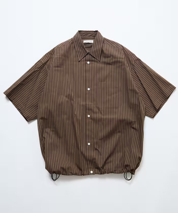 Wide silhouette spindle regular collar short sleeve shirt / hem code [limited edition] - Brown Stripe