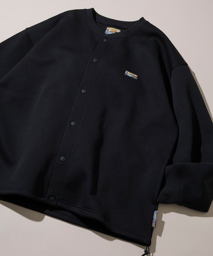 Big Silhouette Cardboard One Point Logo Snap Button Spindle Sweat Cardigan