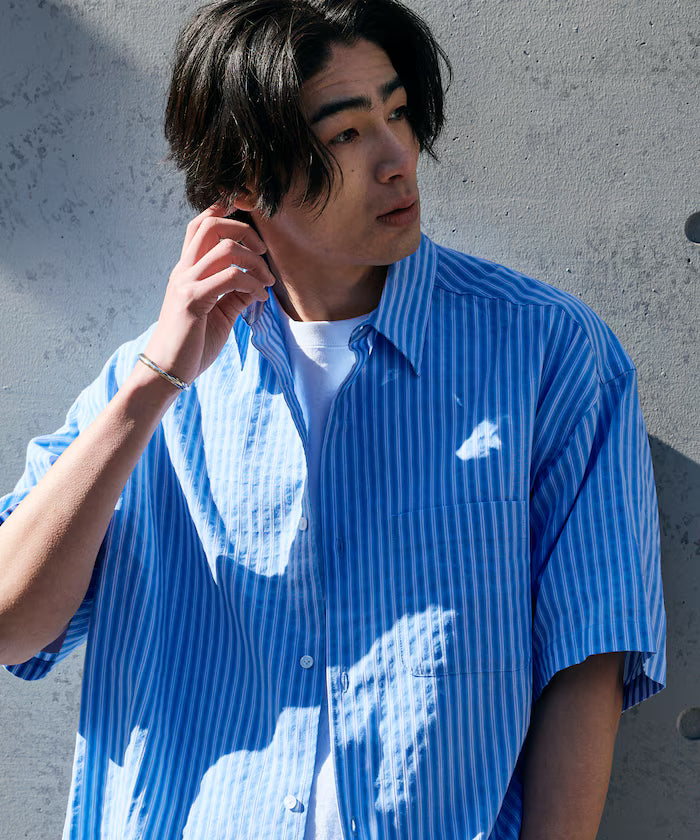 Relax Fit Regular Collar Sheer Seersucker Short Sleeve Shirt 【Limited Edition】