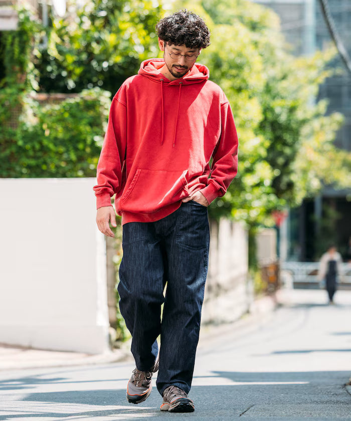 13 oz HEAVY WEIGHT pigment-dyed sweat hoodie