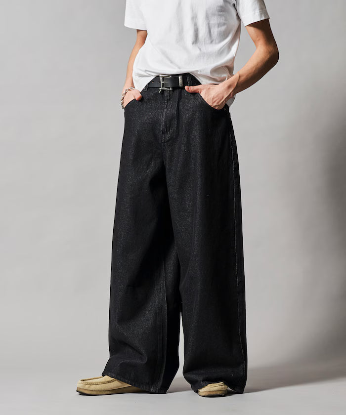 Wide Flare Silhouette Denim Pants [Limited Edition]