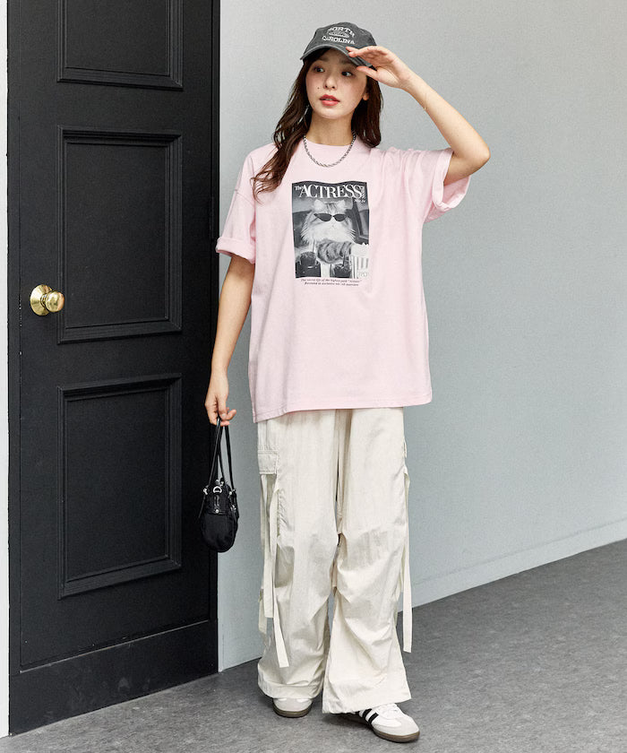 <Functional Material> MAGAZINE Cat Photo T-Shirt Limited Release