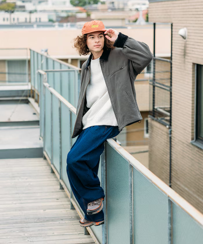 Big Silhouette One Point Logo Raglan Sleeve Spindle Sweatshirt [Limited Edition]
