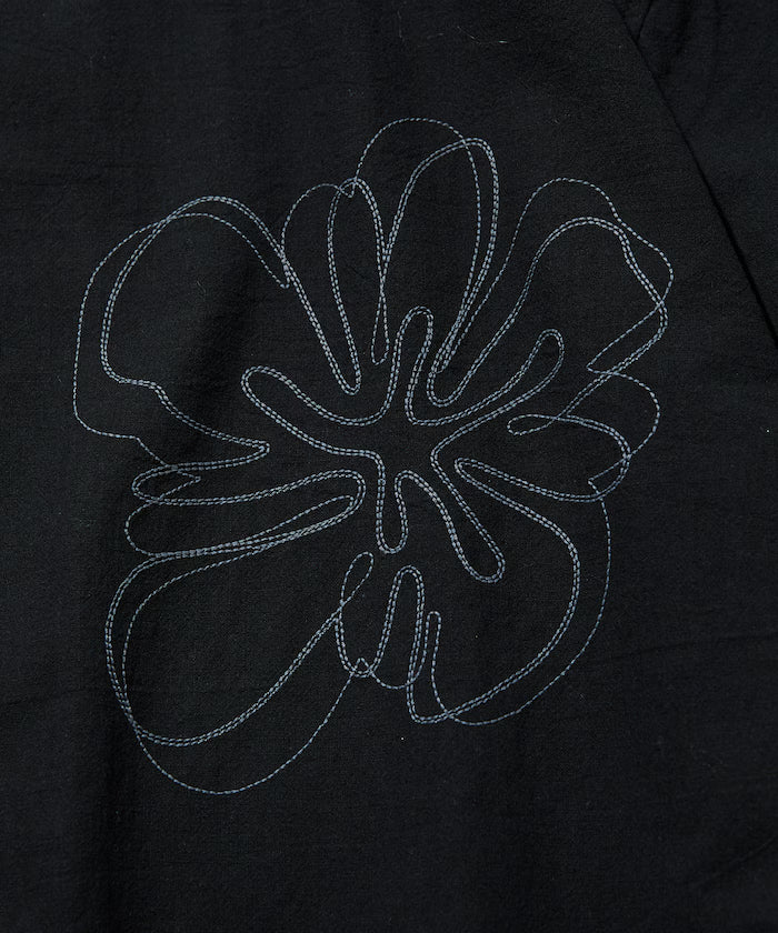 Relaxed Fit Flower Embroidered Short Sleeve Open Collar Shirt [Limited Edition]