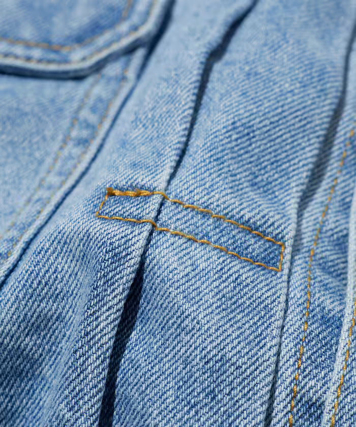 Short-Length Relaxed Denim Trucker Jacket