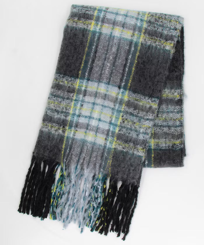 Checkered Volume Scarf
