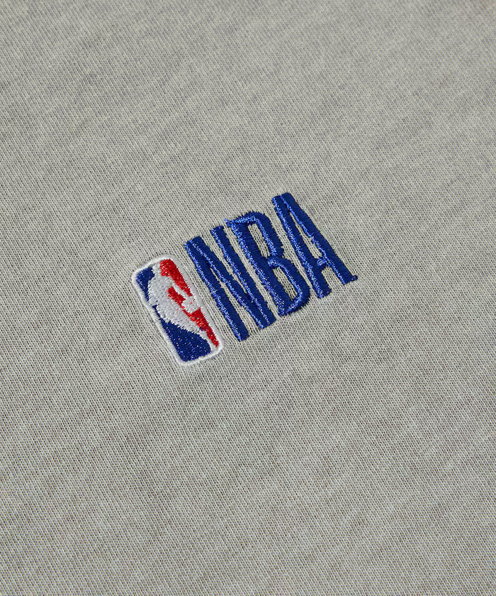 NBA × FREAK'S STORE Collaboration Random Team Logo Backprint Crewneck T-Shirt