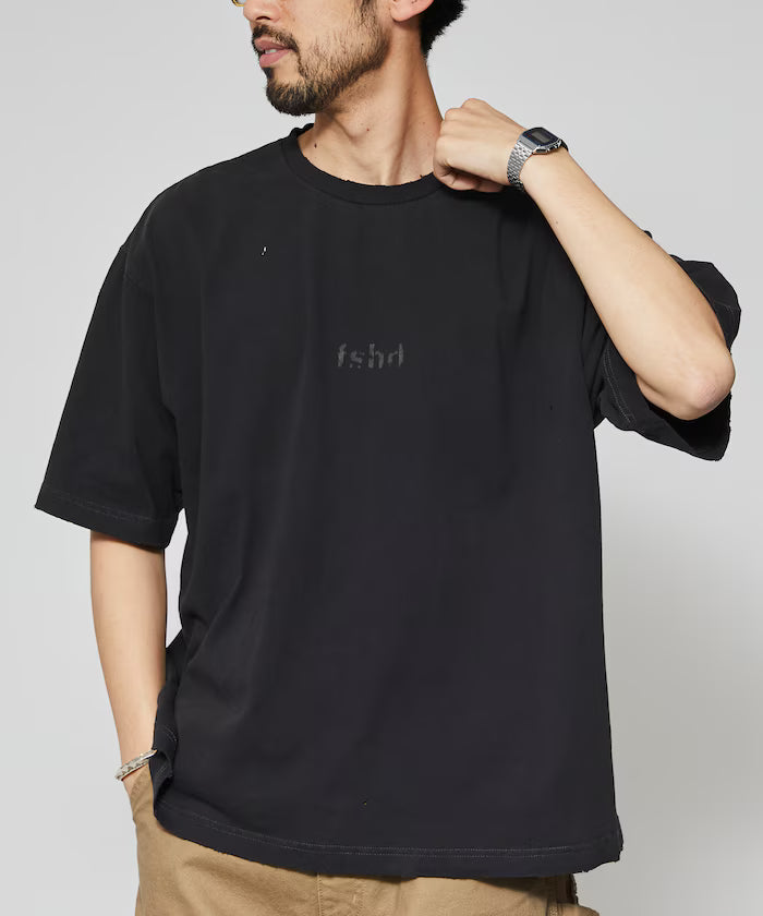 7.3 oz damaged processed front logo print short sleeve T-shirt / oversized crew neck short sleeve T-shirt - Black