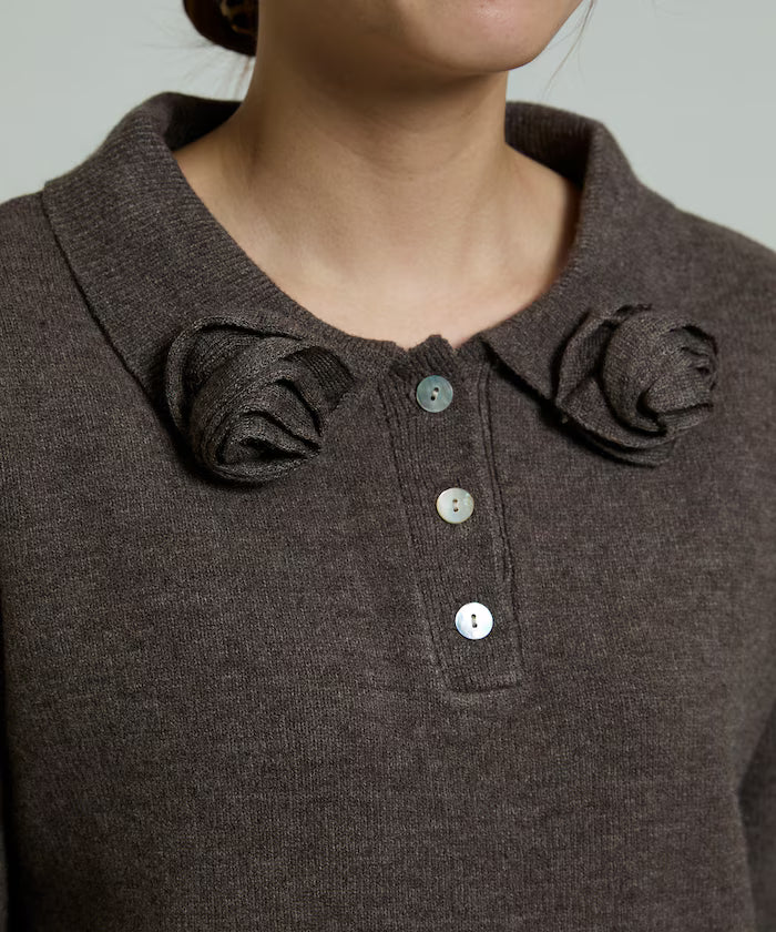 Polo knit pullover with flower motif - limited edition