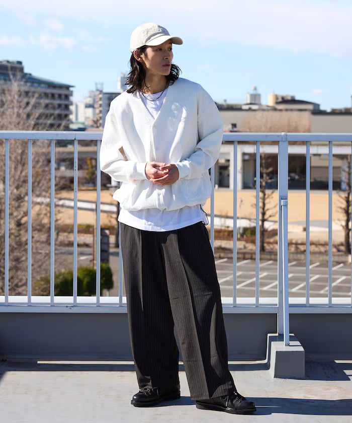Wide Straight Silhouette One-Tuck Slack Pants