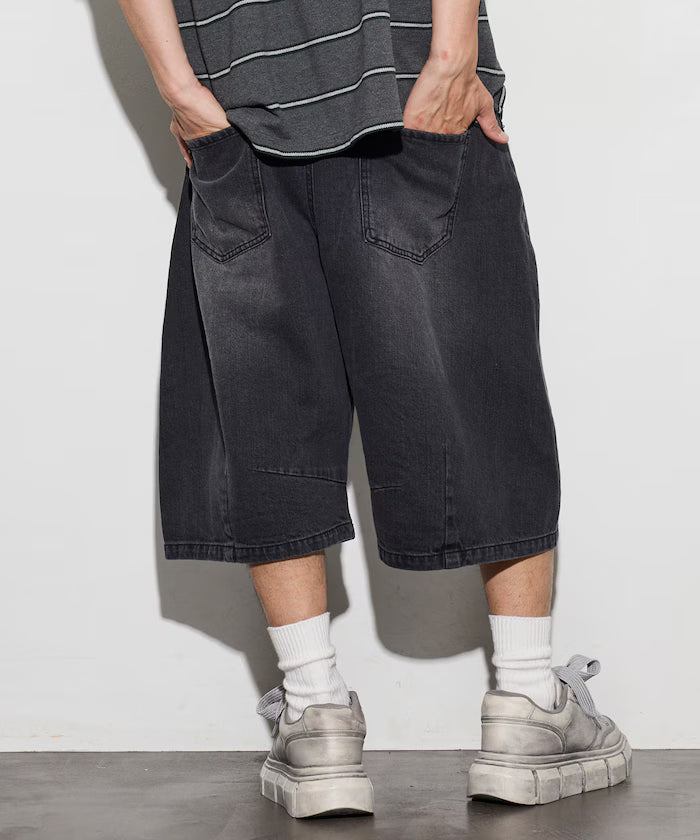 Wide Silhouette Vintage Processed Cropped Curve Denim Shorts