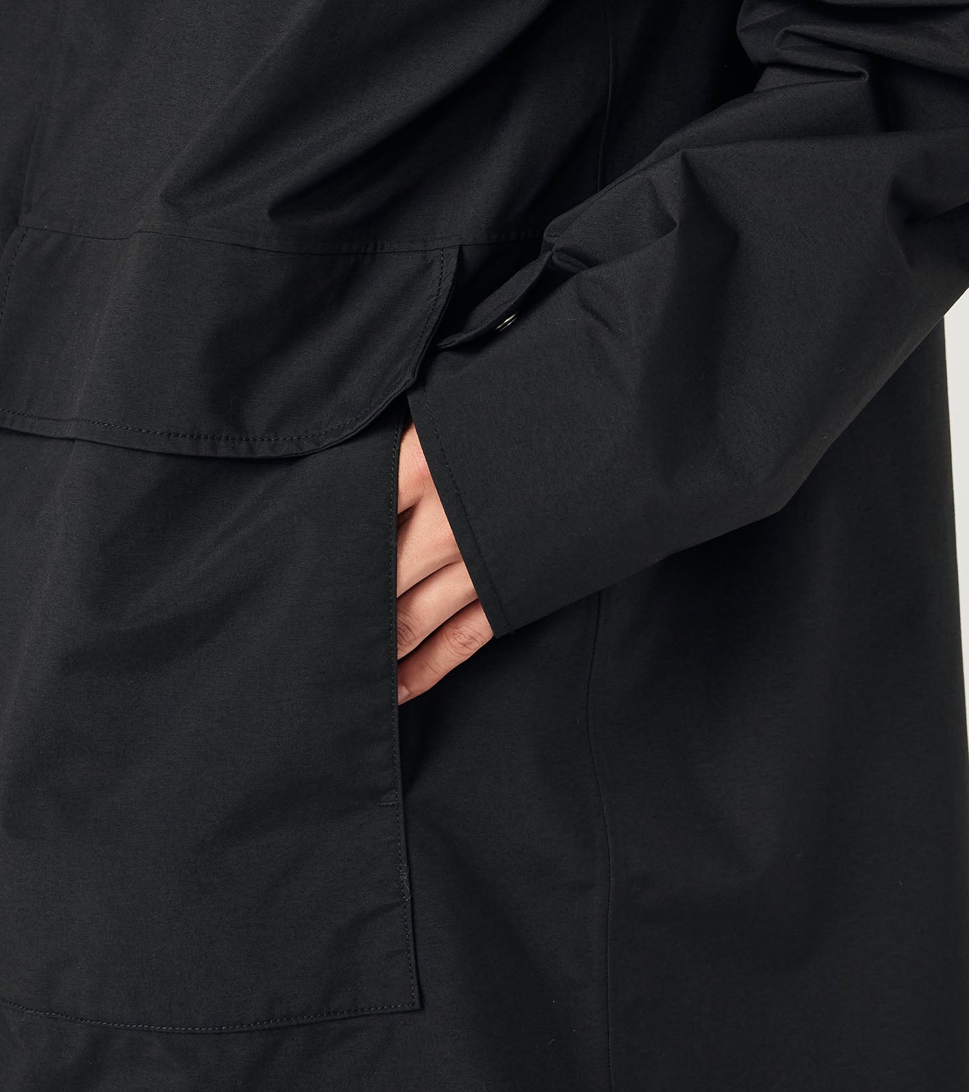 2L NYLON GORE-TEX Cruiser Coat