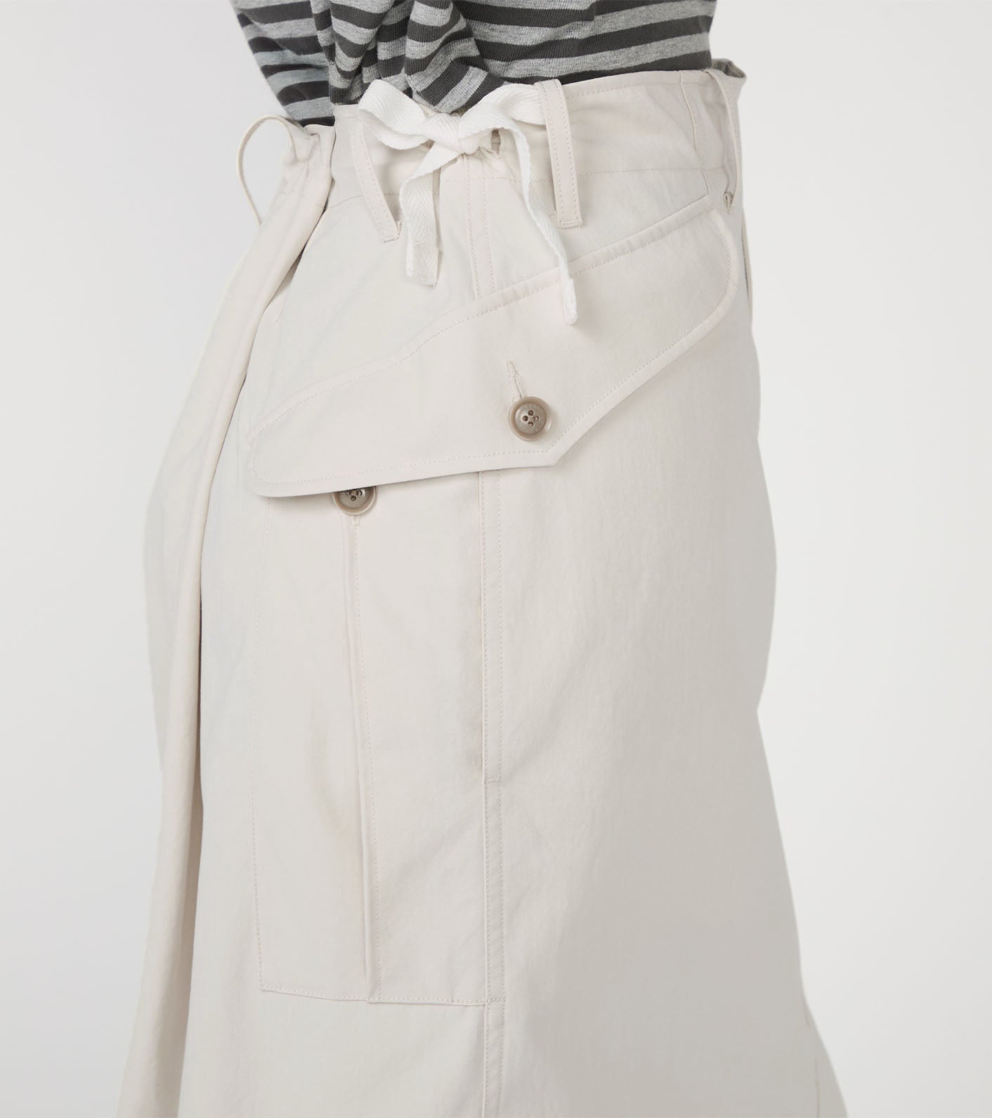 Relaxed Fit Cargo Skirt