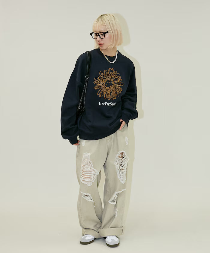 LOVE POP STUDIO FLOWER EMBROIDERY SWEAT【Limited Edition】