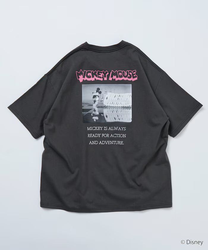 DISNEY/Mickey Mouse/Monochrome Back Print Crew Neck T-Shirt/Scene [Limited Edition]