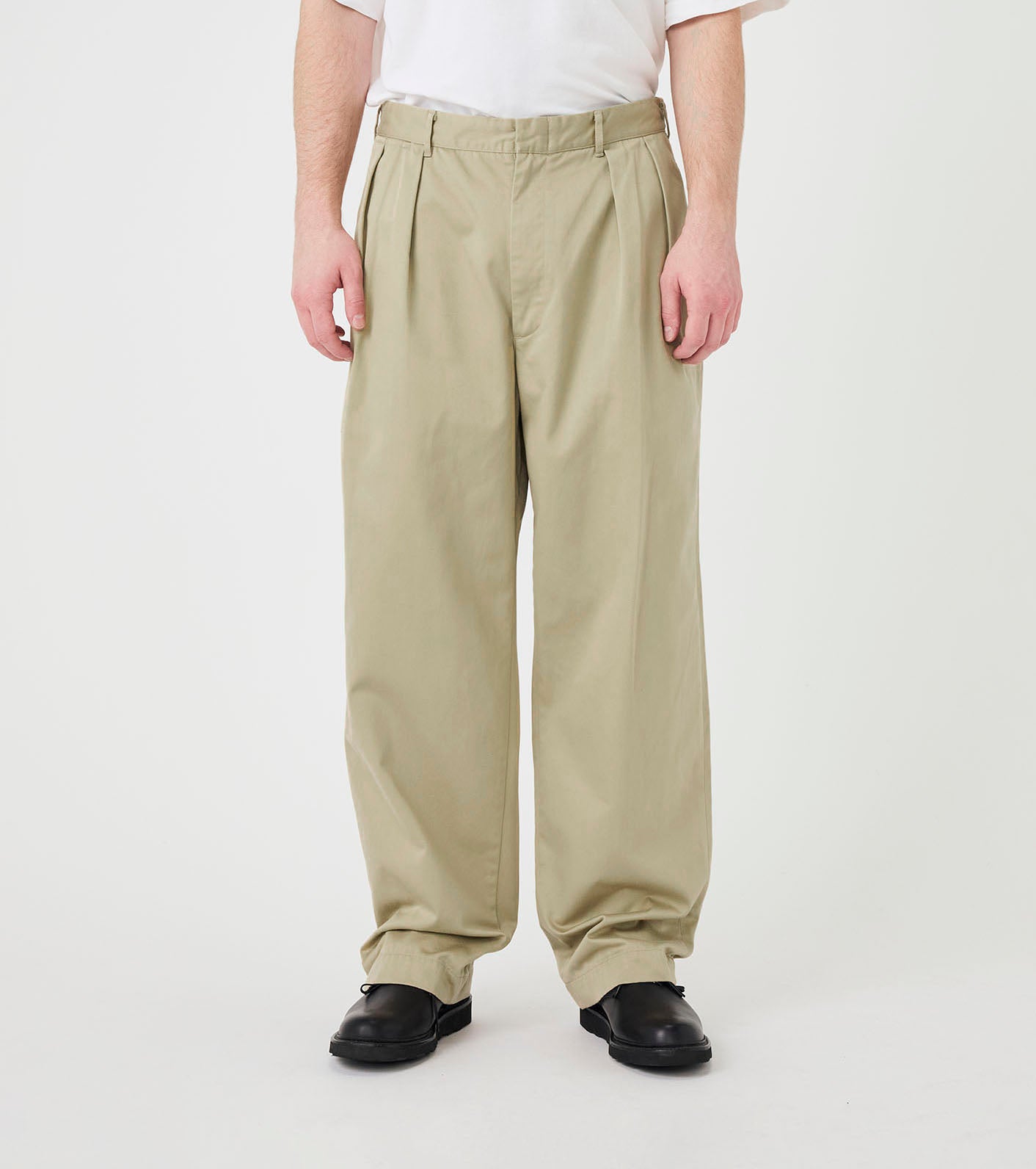 Double Pleated Chino Pants