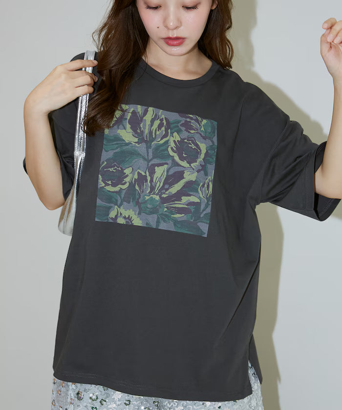 Flower Nuance Art Box Print Big Silhouette T-Shirt Limited Release