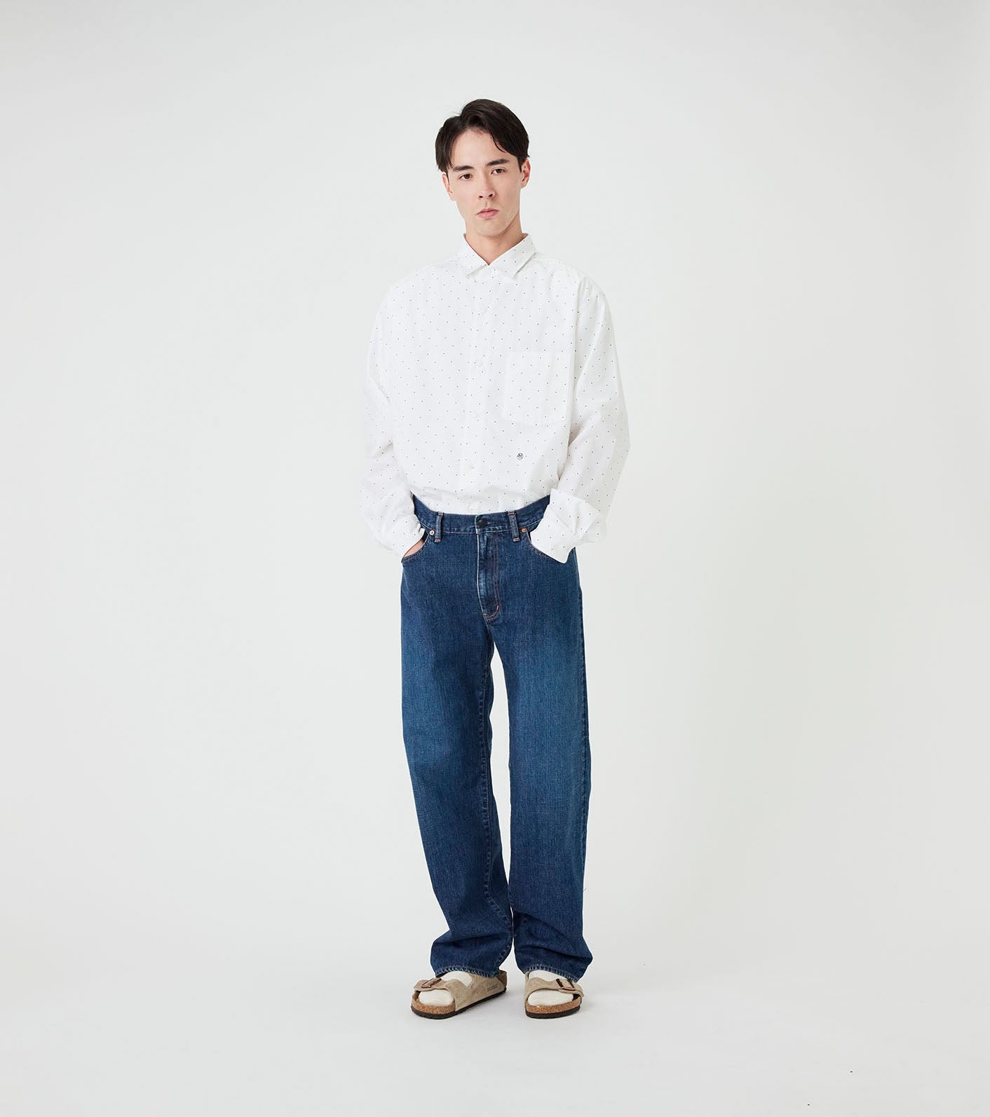 Regular Collar Dot Wind Shirt