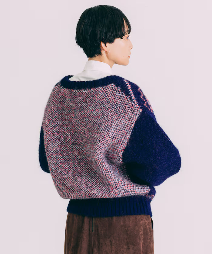 V-neck color block Nordic pattern knit
