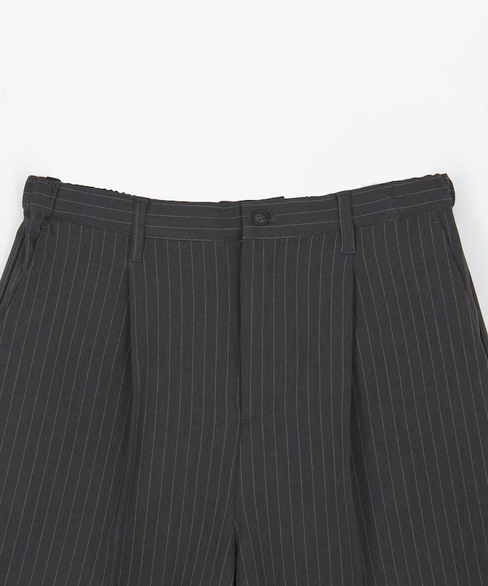 1-Tack Baggy Silhouette Slacks Short Pants