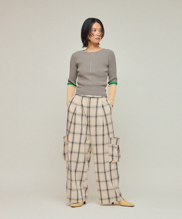 Functional material silk blend color block knit pullover / anti-pill / machine washable