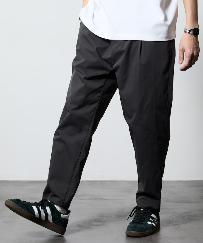 Slim Tapered Silhouette Poly Chino Easy Pants 【Limited Edition】