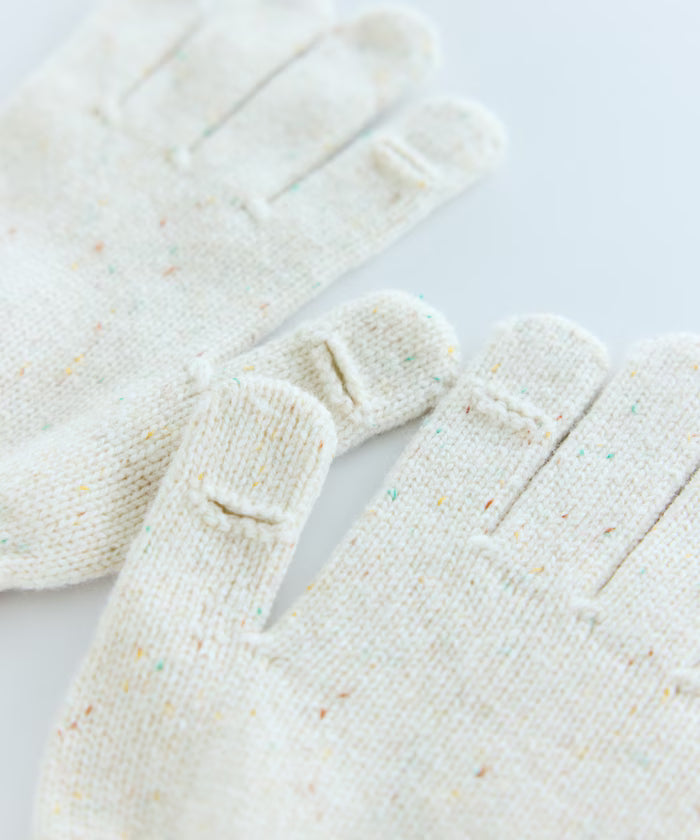 WOOL EASY SLIT GLOVE Wool Easy Glove with Smartphone-Compatible Slit