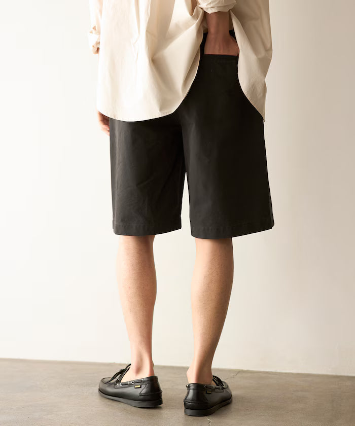 Chino Bermuda Shorts / Cotton Chino Pants