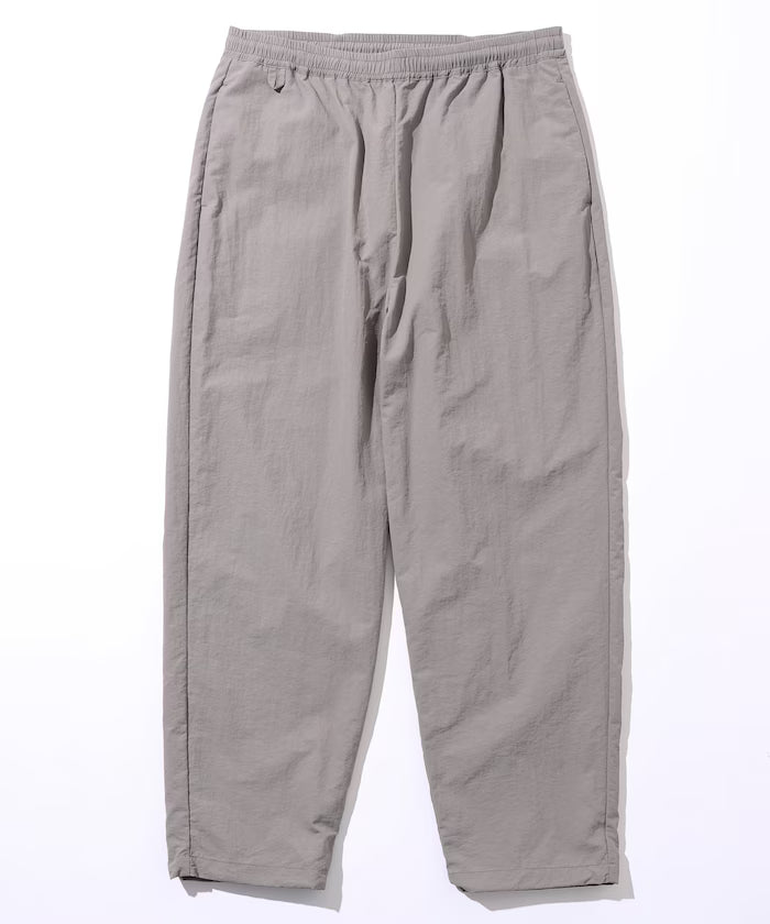 Wide Straight Nylon Track Pants / Tapered Silhouette Easy Nylon Pants