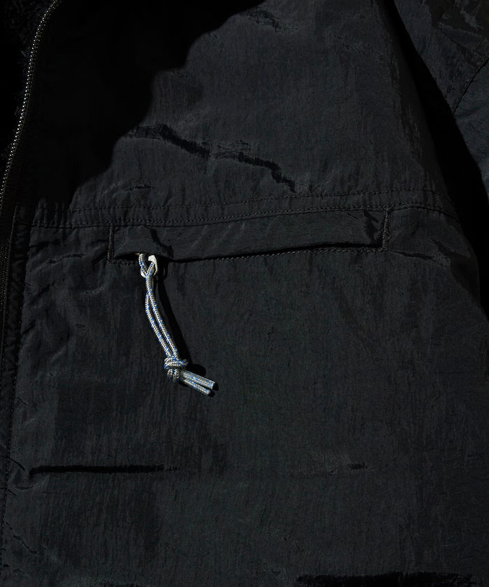 Relaxed Fit One Point Logo Reversible Nylon Fleece Jacket