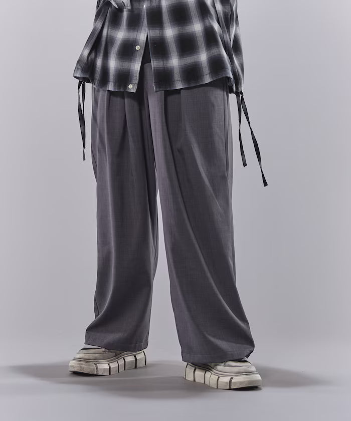 Tuck Wide Slacks [Limited Edition]