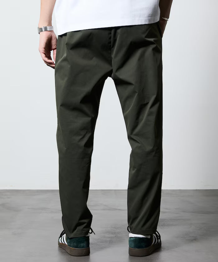 Slim Tapered Silhouette Poly Chino Easy Pants 【Limited Edition】