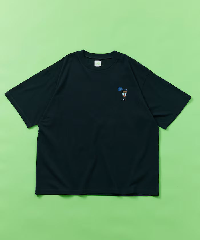 [May 22 12:00 Sales Start] kaoyorinakami × FREAK'S STORE / Kaoyorinakami Special Edition Random Bear Tee