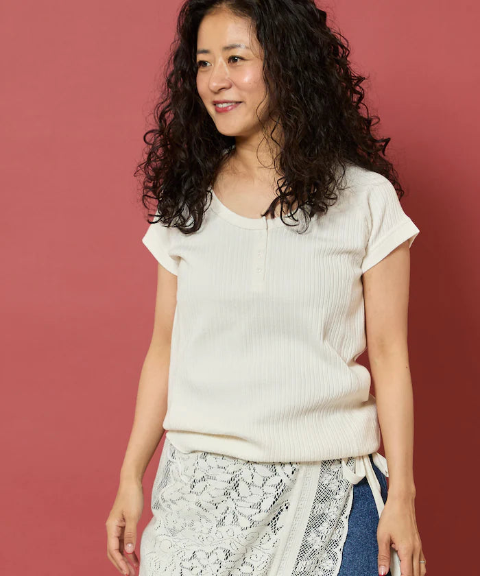 Modified Waffle Short Sleeve Henley Neck T-shirt