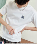 Limited Edition MLB One Point Flower Embroidery T-Shirt - White