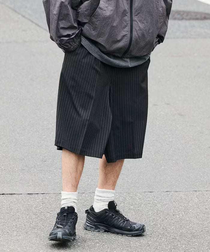 1-Tack Baggy Silhouette Slacks Short Pants