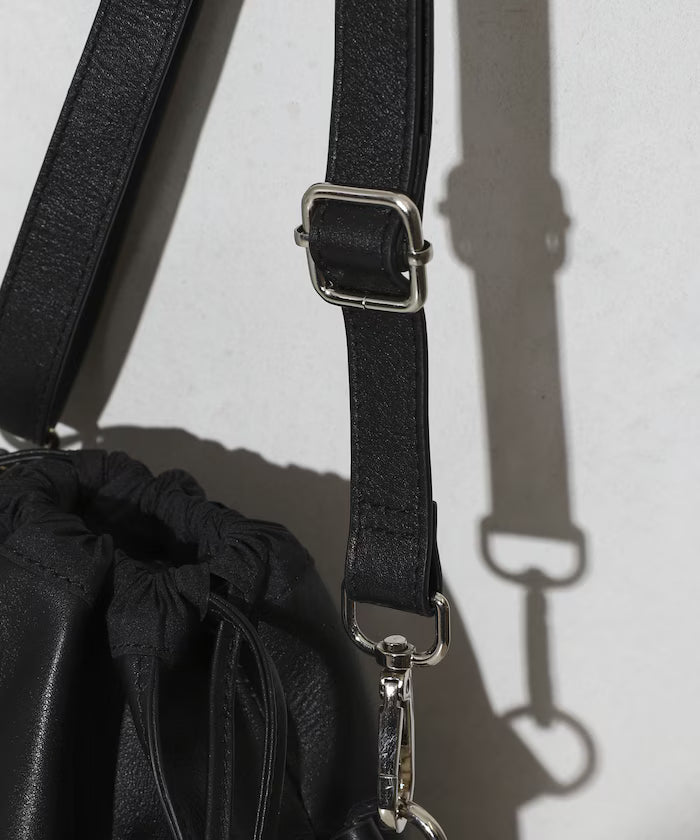 2WAY Leather Shoulder Bag 3 / Leather Vertical Drawstring 2WAY Shoulder Bag / Cowhide / Water-repellent Leather