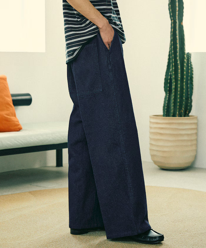 Wide Silhouette Straight Denim