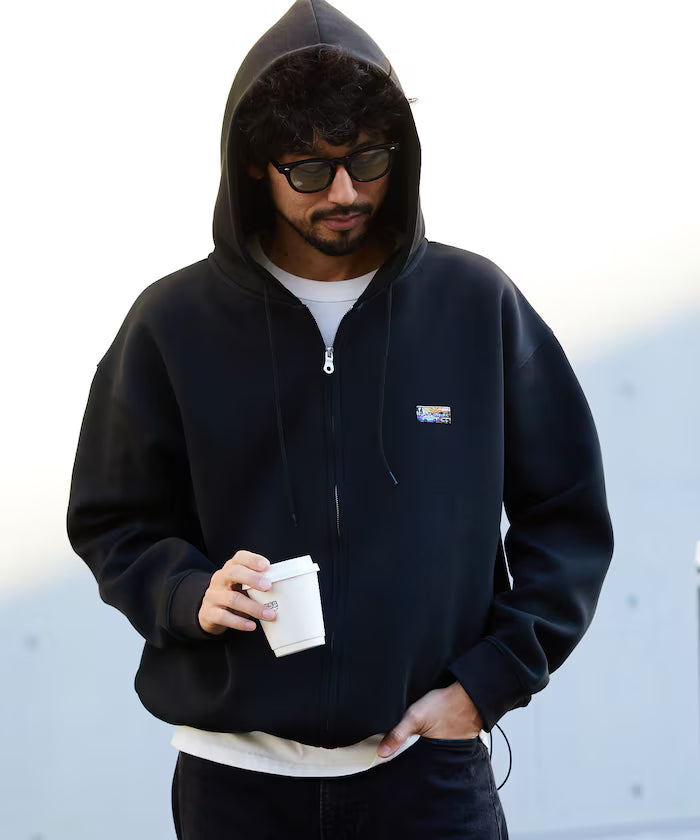 Big Silhouette Spindle Cardboard One Point Logo Sweat Zip-Up Hoodie