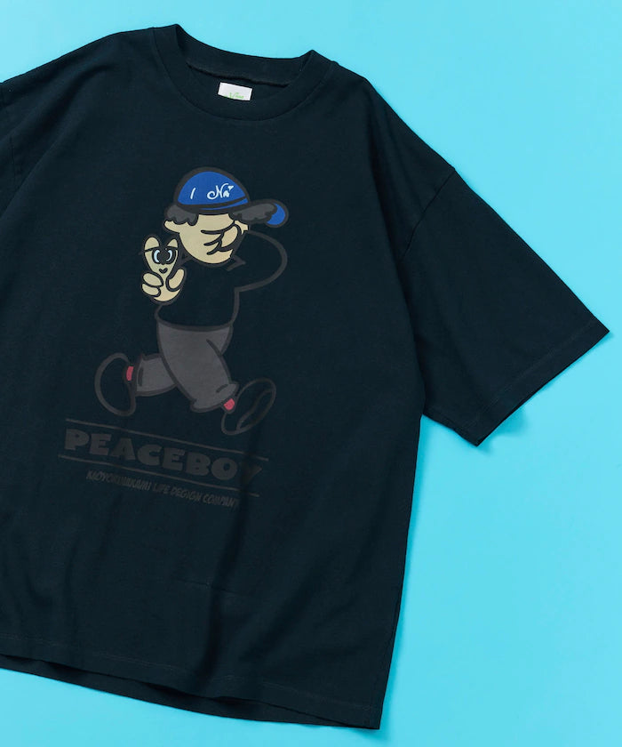 [May 22 12:00 Start of Sales] kaoyorinakami × FREAK'S STORE / Kaoyorinakami Special Order Peace Boy Tee - Charcoal Gray
