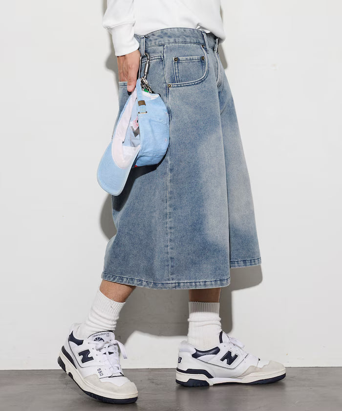 Wide Silhouette Vintage Processed Cropped Curve Denim Shorts
