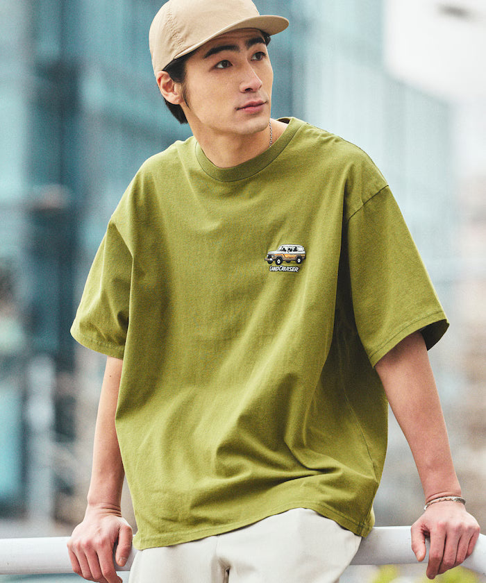Relaxed Fit Land Cruiser 60 Back Print Short Sleeve Crew Neck T-Shirt