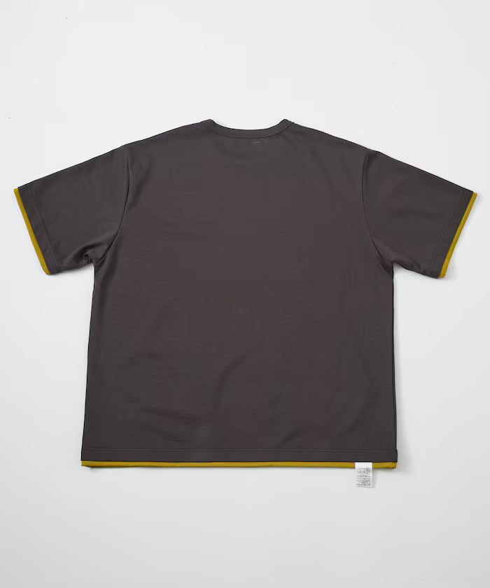 Relaxed Fit Reversible Cardboard Short Sleeve T-Shirt / Color Design